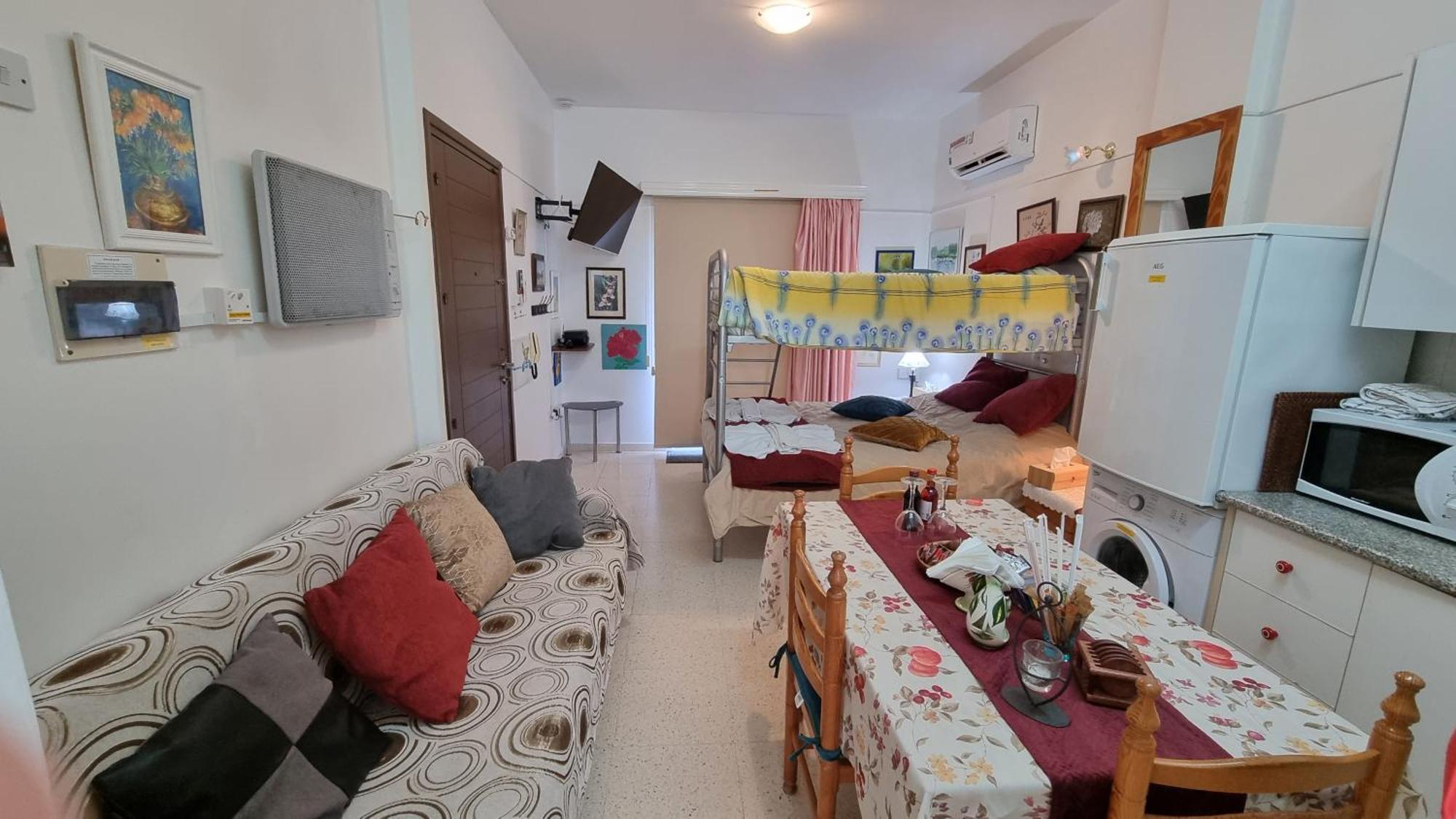 Astrofegia Apartments Near The Sea Agia Marina  외부 사진