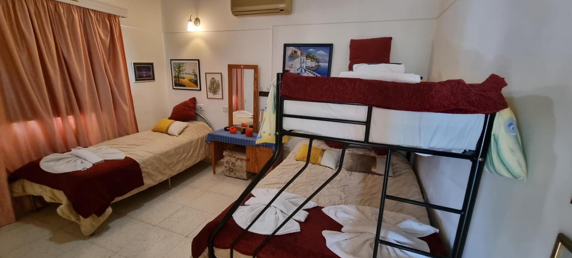 Astrofegia Apartments Near The Sea Agia Marina  외부 사진